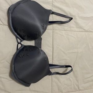 VS Bombshell Plunge Bra